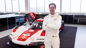 Sebastian Vettel gaat testen met Porsche's Le Mans-racer