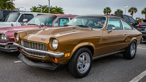 45 ton beton verwijderd: gloednieuwe Chevrolet komt na 50 jaar in 'bizarre staat' naar boven