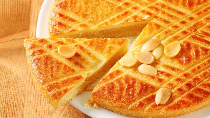 Dutch butter cake with almond filling