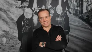 Mick van Wely