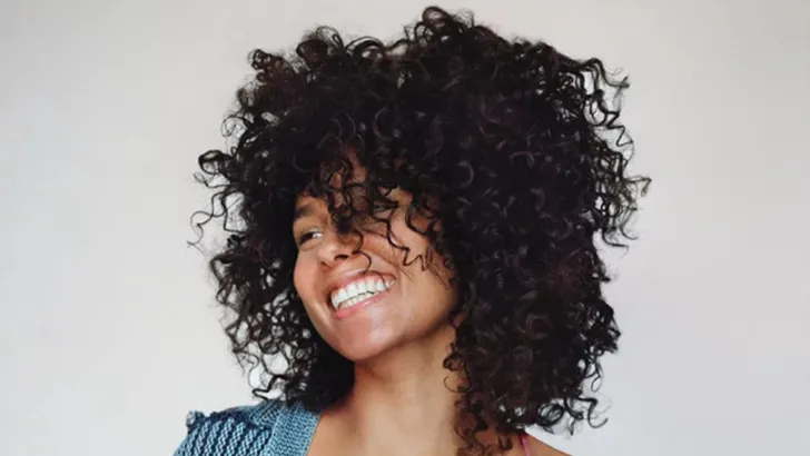 Stella McCartney en Alicia Keys gaan samen de strijd aan tegen borstkanker
