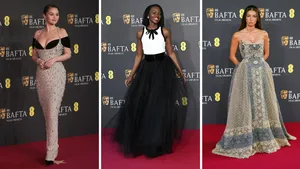 Drieluik foto's van sterren op de rode loper bij de BAFTAs 2025. Links Selena Gomez, midden Lupita Nyong'o, rechts Mimi Keene