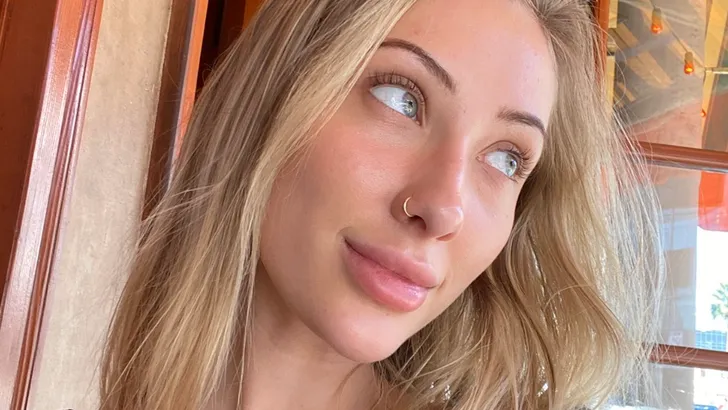 Model zamelt half miljoen in voor bosbranden Australië met naaktfoto's