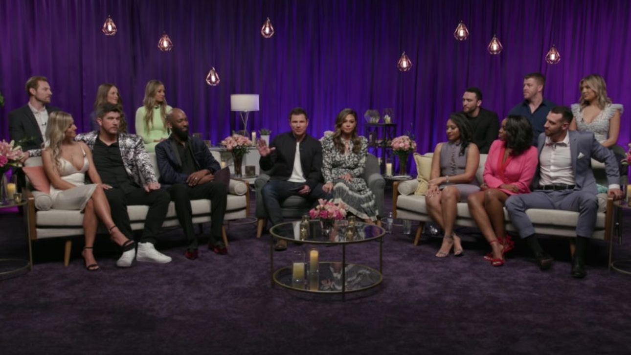 Wait, what: déze Love is Blind-kandidaat is te zien in The Vampire