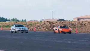 VIDEO: McLaren Mercedes SLR Roadster vs McLaren 540C