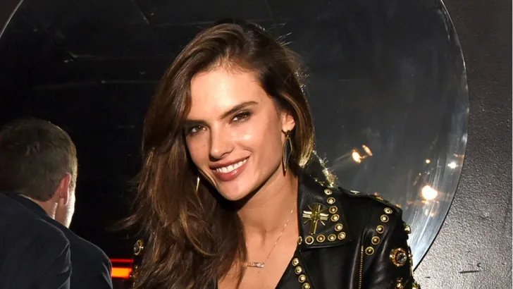 Deze Victoria's Secret Angel heeft een nieuwe coupe