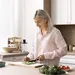 keukentools vervangen vrouw keuken koken