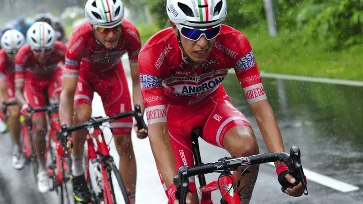 Androni Sidermec Bottecchia wint Ciclismo Cup en stelt Giro-deelname veilig