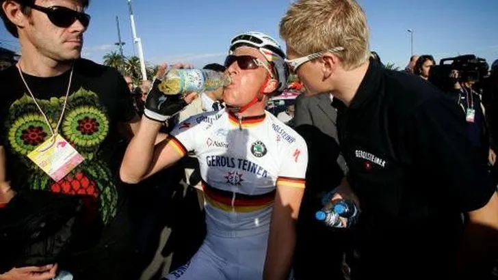 Wegmann sprint naar winst in GP Indurain