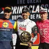🎥 Idiote actie! Jonathan Milan deelt flinke kopstoot uit in hectische finale Brugge-De Panne | Wieler Revue