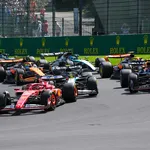 Een algemeen moment uit een F1-race. De FIA onderzoekt de verschillende teams momenteel voor een illegale constructie