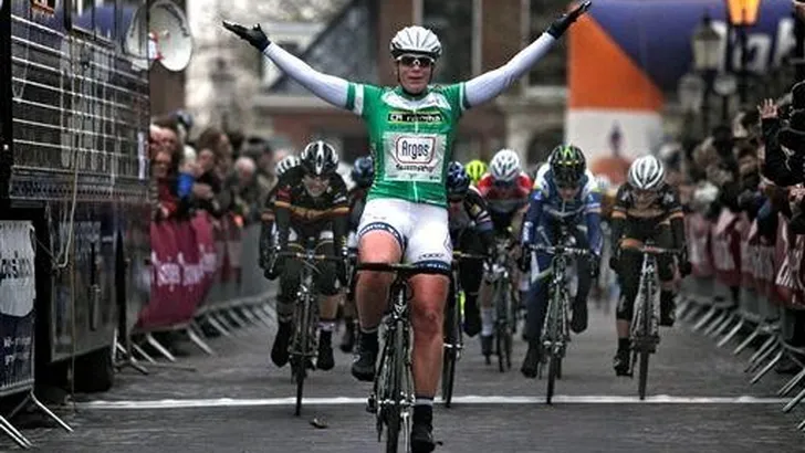 Wild snelt naar derde ritzege in Energiewacht Tour