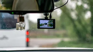 Je dashcam filmt je eigen verkeersovertreding: mag de politie die beelden tegen je gebruiken?