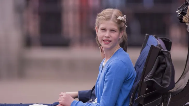 Lady Louise: het lievelingetje van de Queen