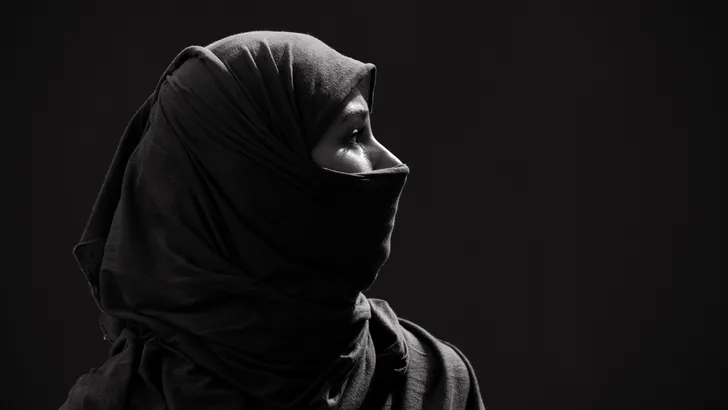 In vertrouwen: 'Op mijn 19e werd ik door ISIS ontvoerd en tot seksslavin gemaakt'