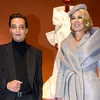 Máxima ontmoet ontwerper van haar iconische Prinsjesdag-look van 2022 | Beau Monde
