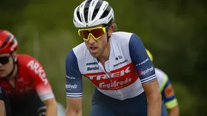 Trek-Segafredo komt met actie voor Koen de Kort: 'Maak Koen aan het lachen'