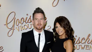 Details uit aangifte tegen Johnny de Mol bekend: ‘Ruzie vanwege cocaïnegebruik’