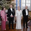 Tiara time: koningin Silvia combineert haar kroontje met sneakers | Beau Monde