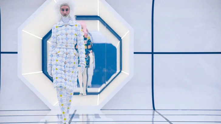 Zoek je nog een vrolijk en elegant skipak? 