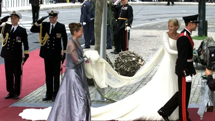 Haakon en Mette-Marit 15 jaar getrouwd 