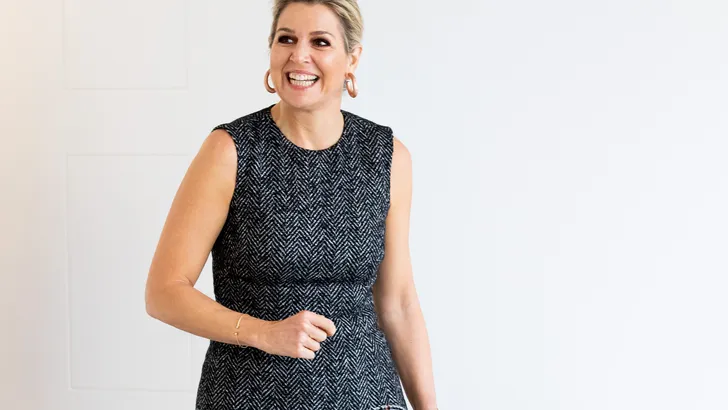 Máxima straalt in Oscar de la Renta