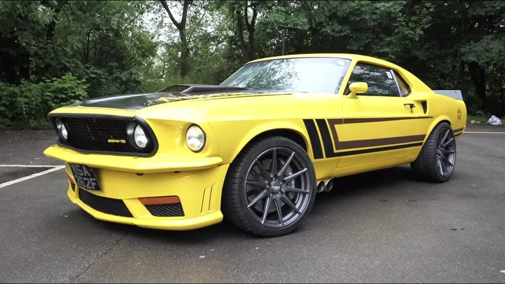 Deze 721 pk-sterke Mercedes-AMG Mustang is een flinke uitdaging