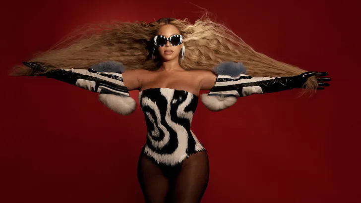 Wil je echt even zien: Beyoncé dropt hysterische modelooks