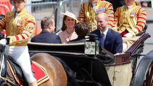 Foto van prinses Kate en prins William bij de ontvangst van president Emmanuel Macron, juli 2025.