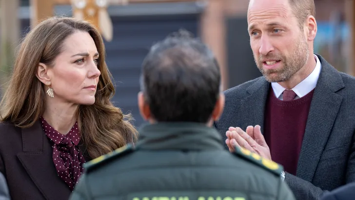 Gemaskerde mannen dringen residentie van William en Kate binnen