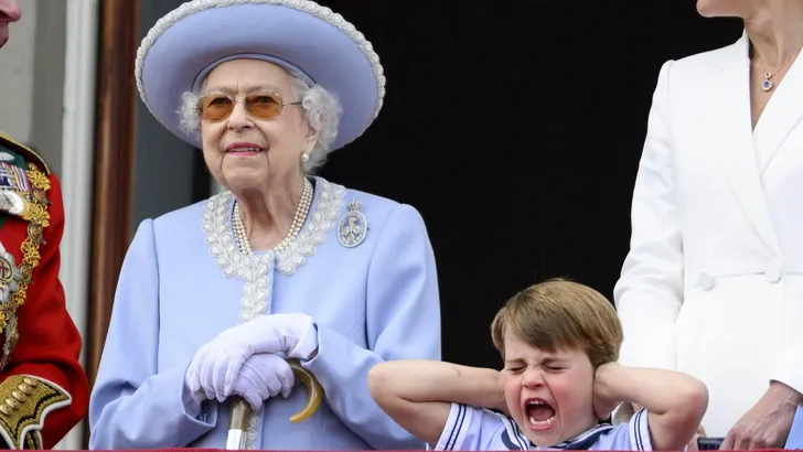 The Royal Family Members on The Balcony of Buckingham Palace