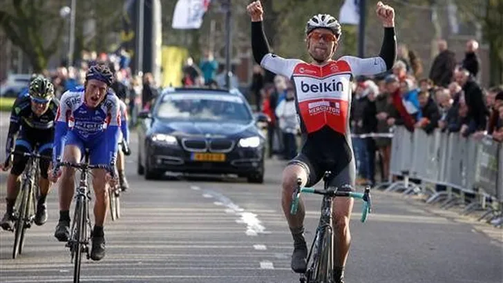 Eefting eerste in de Houtse Linies