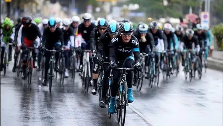 Sky beste tegen het uurwerk in Ronde van Trentino