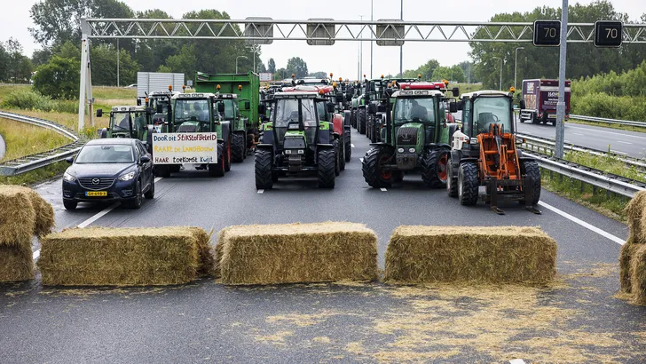 Rutte: 'Gevaarlijke acties van boeren onacceptabel'