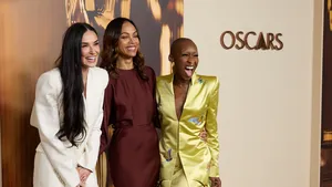 Demi Moore, Zoe Saldaña en Cynthia Erivo bij het 97ste Oscars Nominees diner