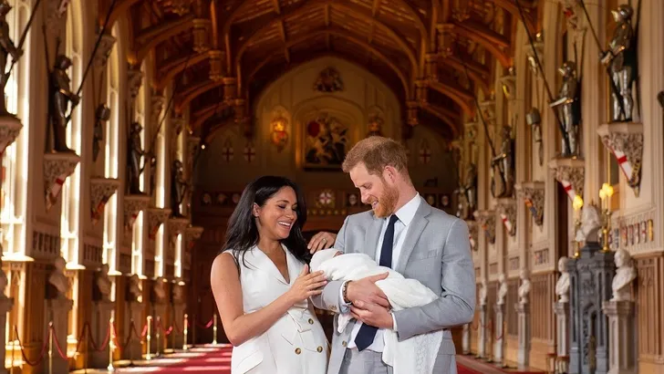 Sussex: Baby Archie heeft een nanny!