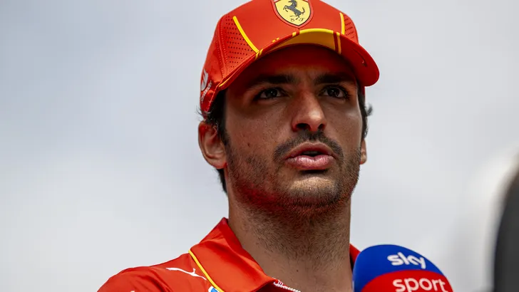 Carlos Sainz gaat volgend jaar voor Williams rijden