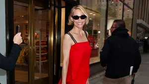 Leslie Bibb - bob