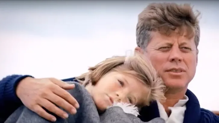 Caroline Kennedy: 'Ik mis mijn vader nog elke dag van mijn leven'
