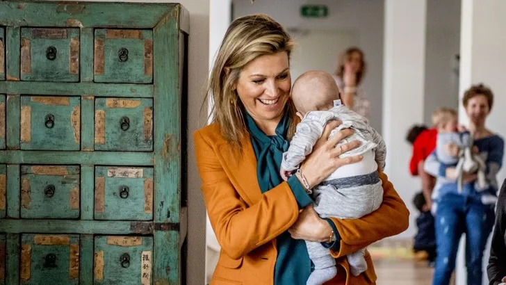 Oranjes: pubers, baby's én een jarige