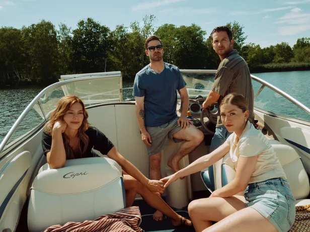 Scène uit de nieuwe Videoland-serie Dochters.