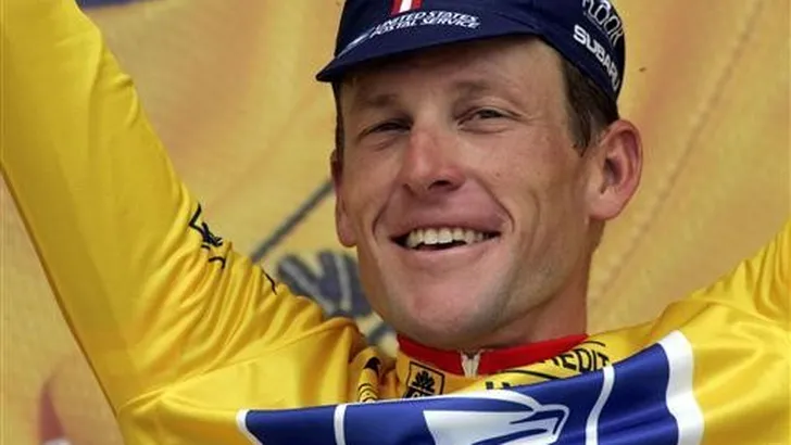 ARMSTRONG-RAPPORT SLAAT IN ALS BOM