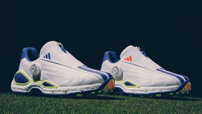 Adidas CODECHAOS 27: spikeloze stabiliteit en grip