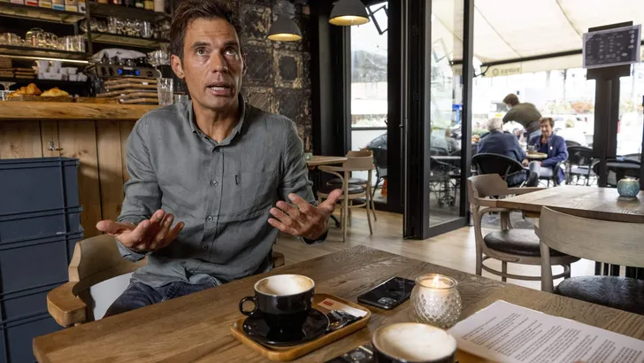 cycling coach Sven Vanthourenhout 2021