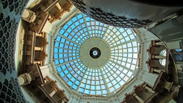 Genieten van virtuele rondleidingen in 10 Europese musea