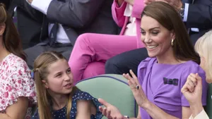 Prinses Kate en prinses Charlotte op de tribune bij Wimbledon 2024.