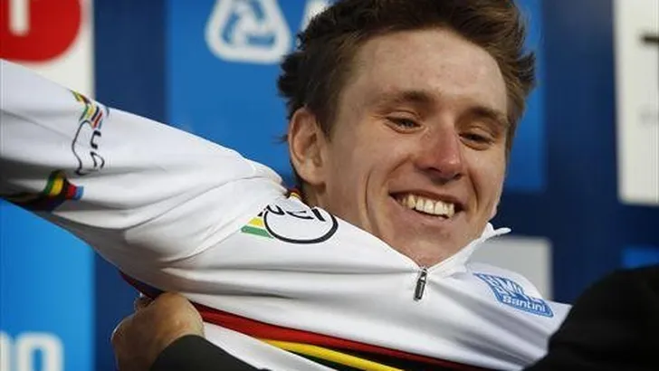 Demare wint onregelde sprint in Qatar