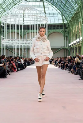 Paris Fashion Week: Chanel's SS25-show