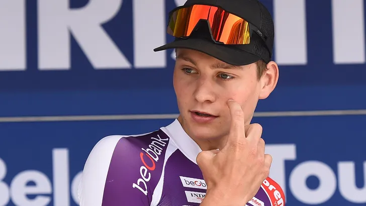 Van der Poel geeft op in wereldbeker mountainbike
