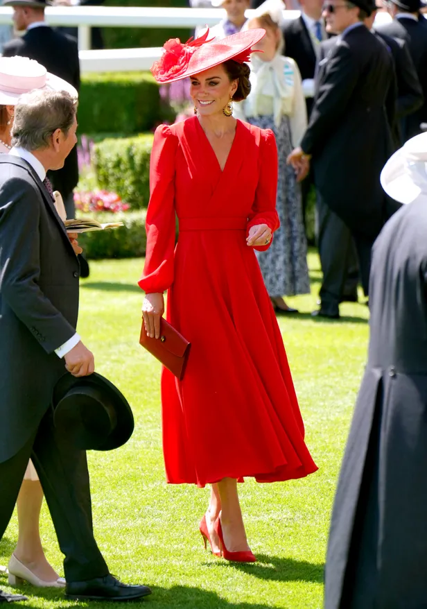 Dresscode Royal Ascot 2026: Prinses Kate in rood in 2023.